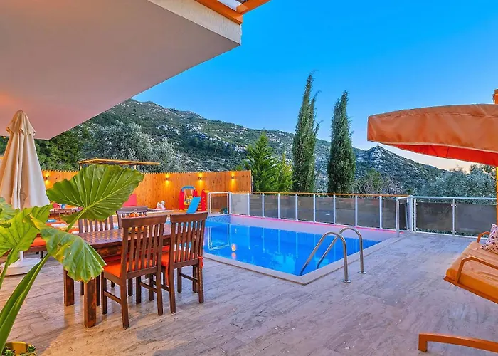 Islamlar Village 2 Bedroom 6505 *